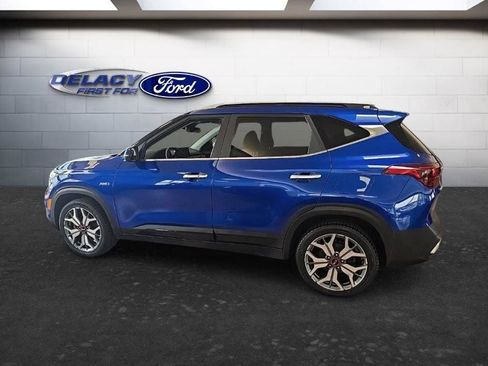Used 2021 Kia Seltos SX w/ SX Sunroof Package AWD/4WD image 3