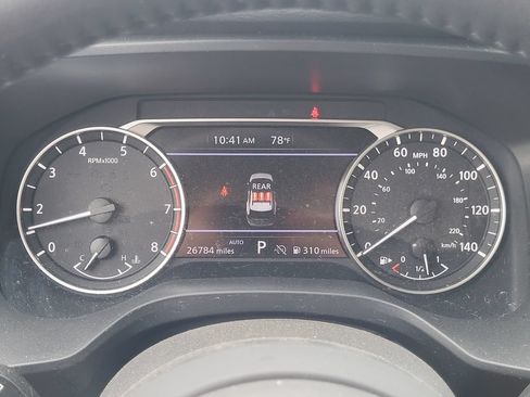Used 2024 Nissan Rogue SV w/ SV Premium Package AWD/4WD image 18