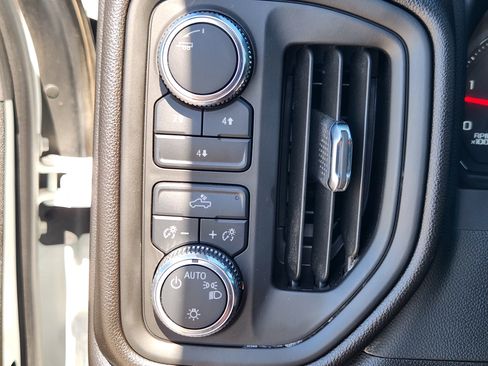 Used 2024 GMC Sierra 2500 Pro w/ Convenience Package AWD/4WD image 22