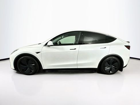 Used 2021 Tesla Model Y Long Range AWD/4WD image 4