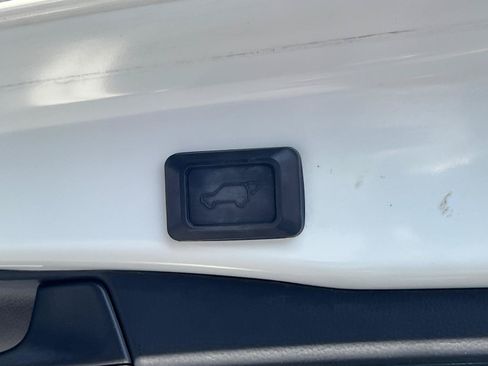 Used 2021 Toyota RAV4 XSE w/ XSE Grade Weather Package AWD/4WD image 38