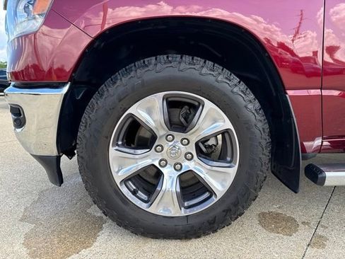 Used 2024 RAM 1500 Laramie AWD/4WD image 12