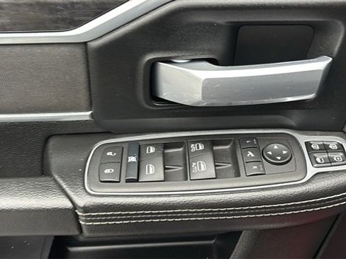 Used 2024 RAM 2500 Big Horn w/ Bed Utility Group image 13