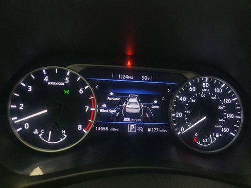 Used 2024 Nissan Sentra SV image 23