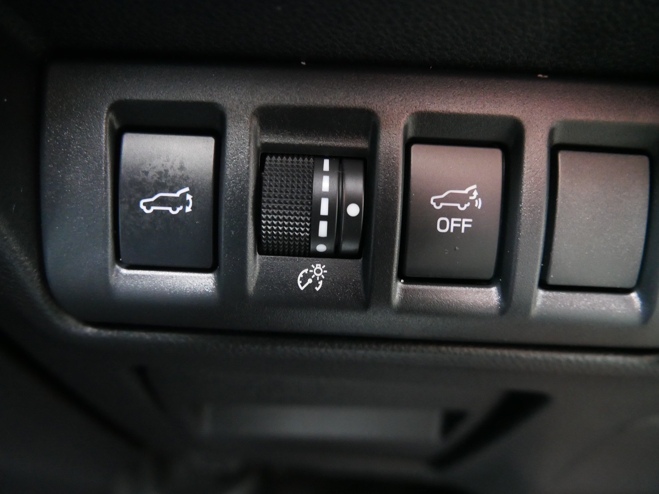 Certified 2025 Subaru Outback Limited AWD/4WD image 29