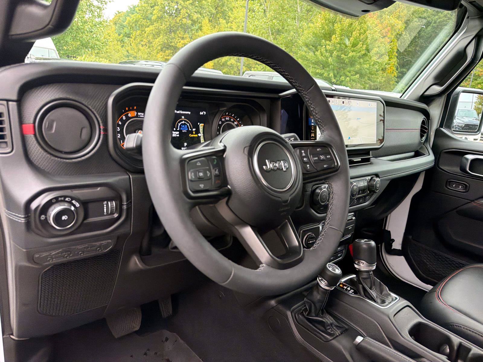 Used 2026 Jeep Wrangler Unlimited Rubicon w/ Safety Group AWD/4WD image 10