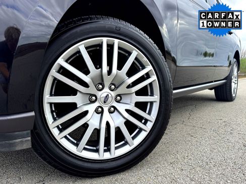 Used 2024 Ford Expedition Max Limited image 2