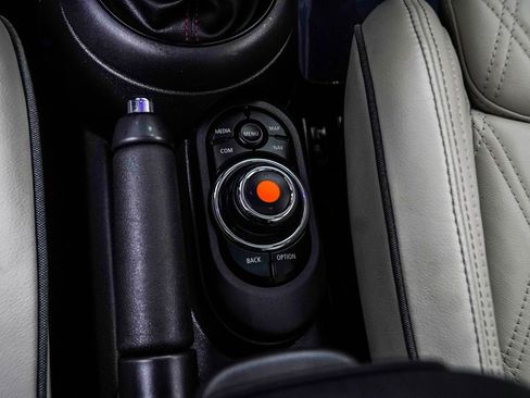 Used 2020 MINI Cooper S FWD image 23