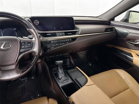Used 2020 Lexus ES 350 Ultra Luxury w/ Accessory Package 2 FWD image 36