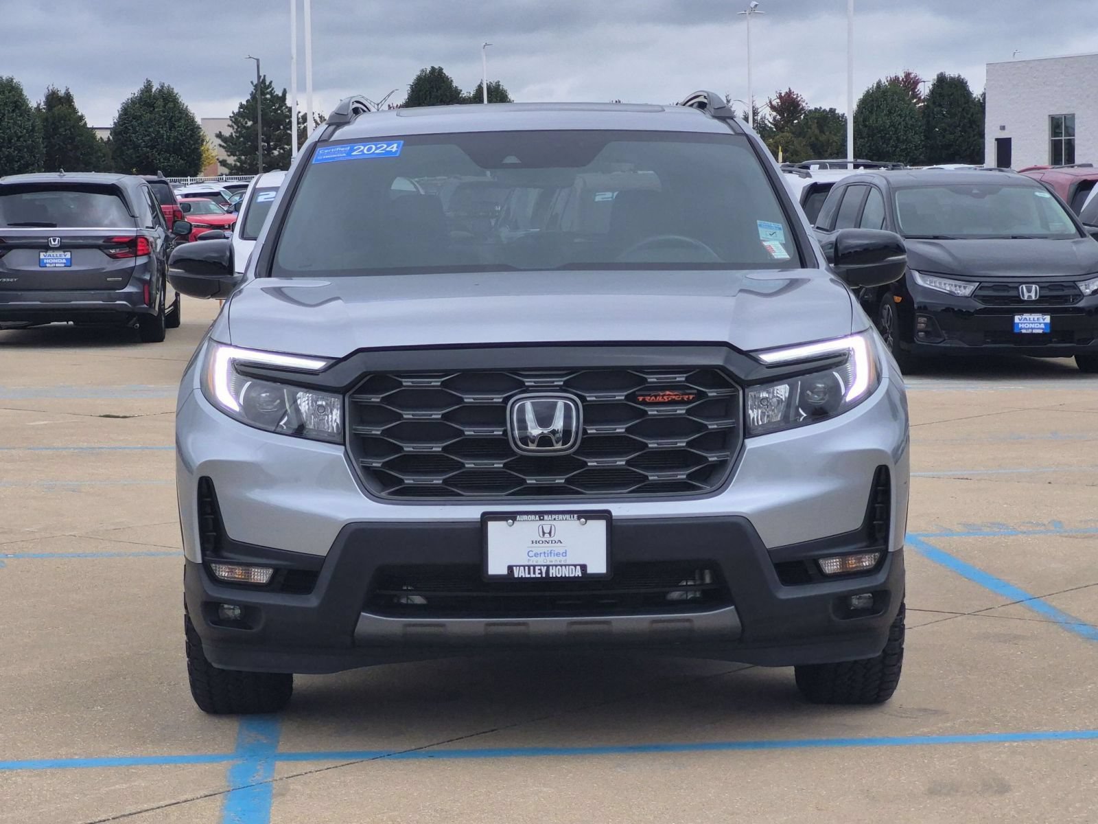 Used 2024 Honda Passport TrailSport image 3