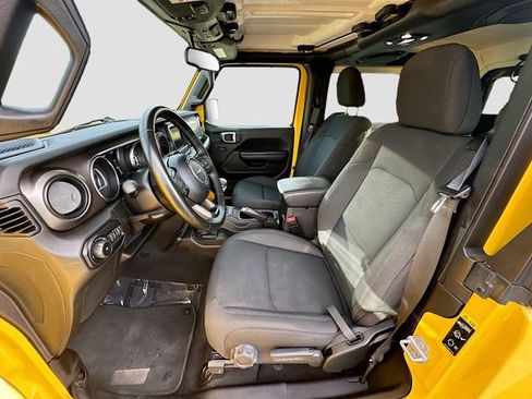 Used 2020 Jeep Wrangler Sport image 20