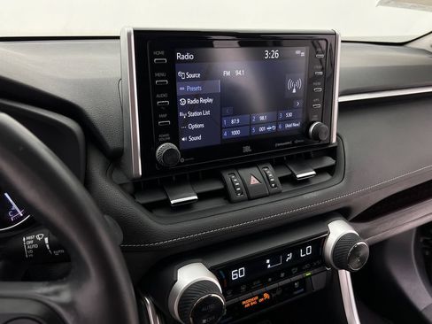 Used 2019 Toyota RAV4 Limited w/ Advanced Technology Package AWD/4WD image 20