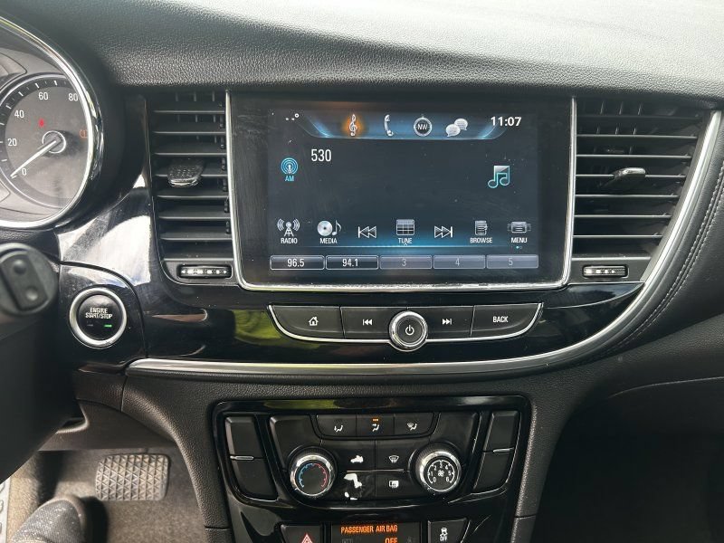 Used 2018 Buick Encore Preferred FWD image 18