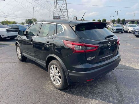 Used 2020 Nissan Rogue Sport S w/ Appearance Package FWD image 5