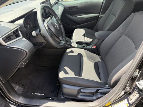 Certified 2024 Toyota Corolla LE FWD image 19