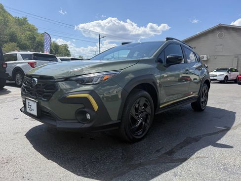 Used 2024 Subaru Crosstrek 2.5i Sport AWD/4WD image 4