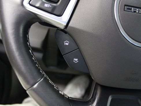 Used 2020 Chevrolet Camaro LT image 26