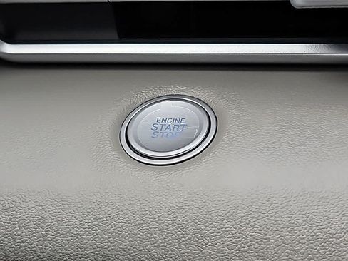 New 2026 Hyundai Elantra Sport FWD image 17