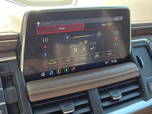 Used 2021 Chevrolet Tahoe High Country w/ Premium Package AWD/4WD image 34