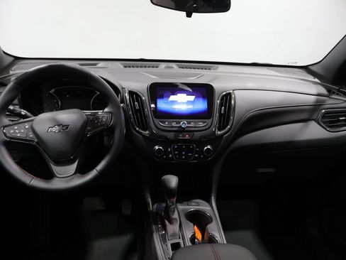 Used 2024 Chevrolet Equinox RS w/ RS Leather Package AWD/4WD image 18