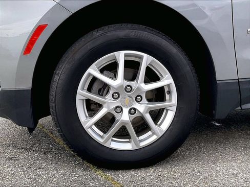 Used 2023 Chevrolet Equinox LT AWD/4WD image 4