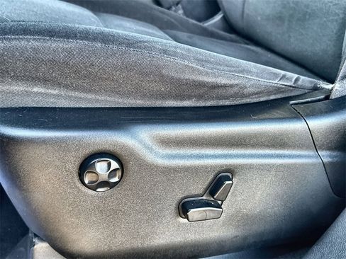 Used 2020 Dodge Durango GT w/ Blacktop Package image 13