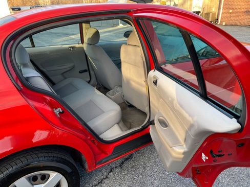Used 2005 Chevrolet Cobalt Sedan image 12
