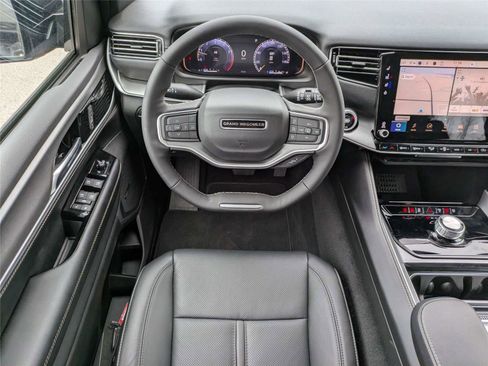New 2026 Jeep Grand Wagoneer L 2WD w/ Premium Group I image 17