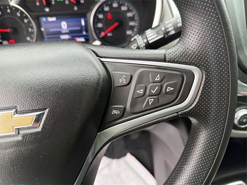Used 2022 Chevrolet Equinox LT image 25