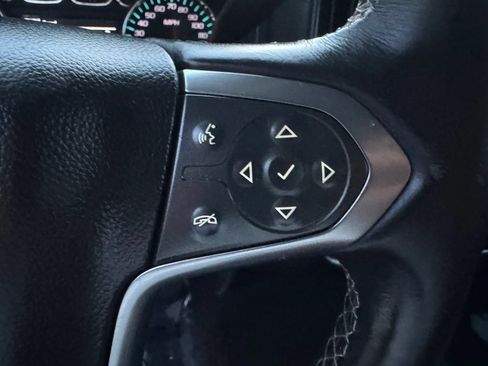 Used 2015 Chevrolet Silverado 2500 LT AWD/4WD image 16