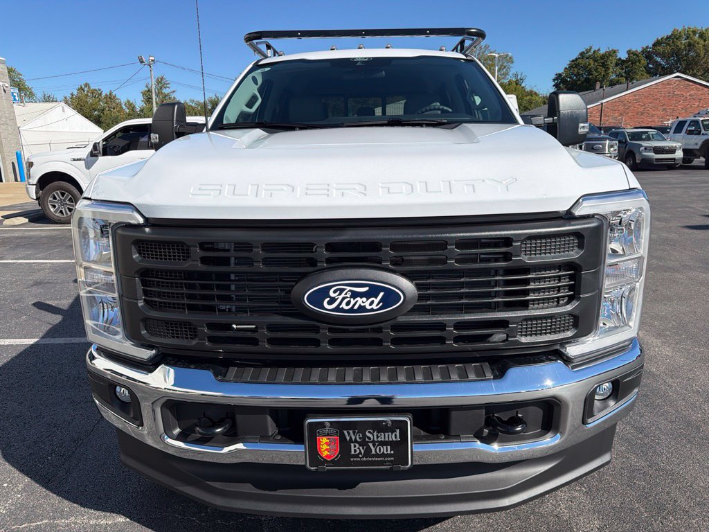 New 2027 Ford F350 XL w/ XL Chrome Package AWD/4WD image 8