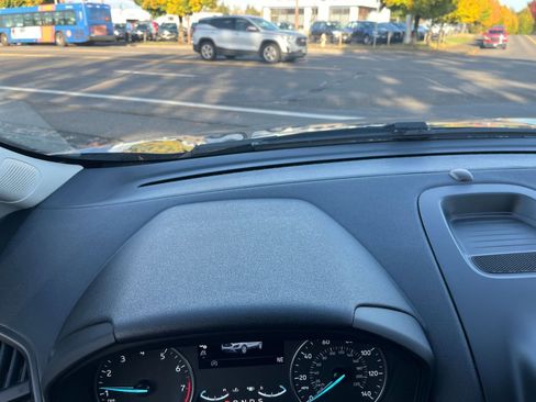 Used 2021 Ford EcoSport SE image 32