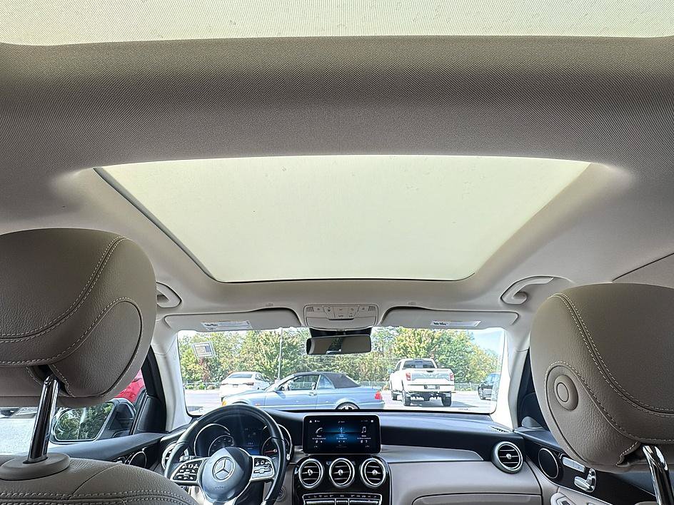 Used 2022 Mercedes-Benz GLC 300 image 38