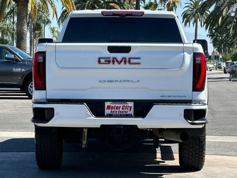 Certified 2024 GMC Sierra 2500 Denali w/ Denali Reserve Package AWD/4WD image 5