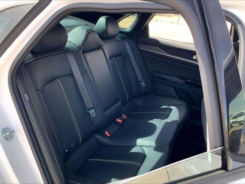 Certified 2026 Kia K5 GT w/ GT1 Package image 20