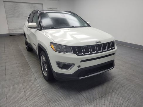 Used 2017 Jeep Compass Limited w/ Safe & Security Group AWD/4WD image 13