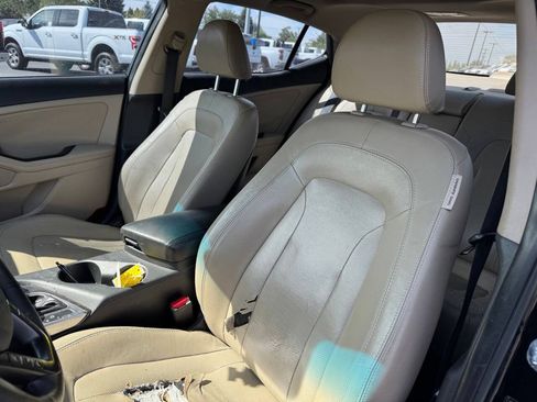 Used 2011 Kia Optima EX w/ Premium Pkg FWD image 10