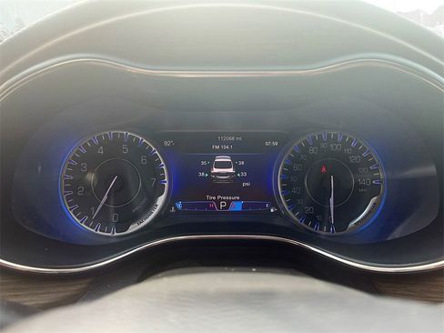 Used 2015 Chrysler 200 C w/ Navigation & Sound Group I image 12