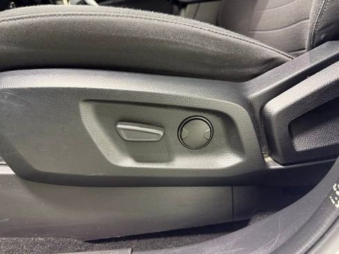 Used 2019 Ford Ranger XLT w/ Equipment Group 302A Luxury image 11