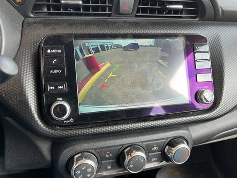 Used 2023 Nissan Kicks SV image 13