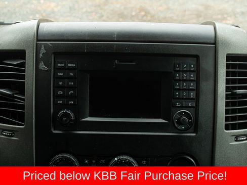 Used 2018 Mercedes-Benz Sprinter 144 Cargo image 18