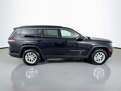 Used 2025 Jeep Grand Cherokee L Laredo w/ Luxury Tech Group I AWD/4WD image 5