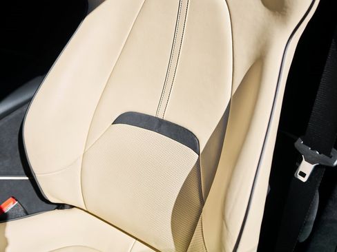 Used 2022 Ferrari Roma image 45