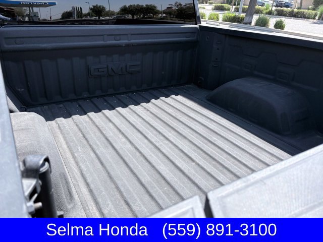 Used 2023 GMC Sierra 1500 SLT w/ SLT Premium Package AWD/4WD image 24
