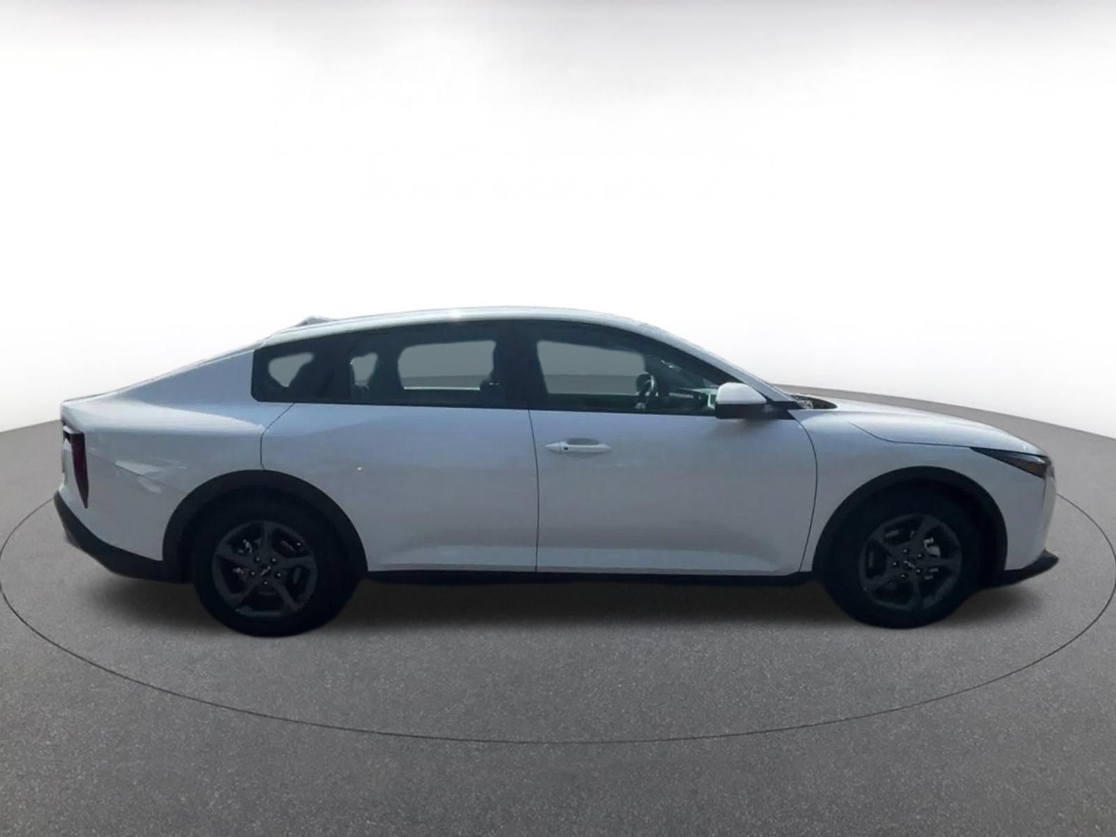 Used 2026 Kia K4 FWD image 15