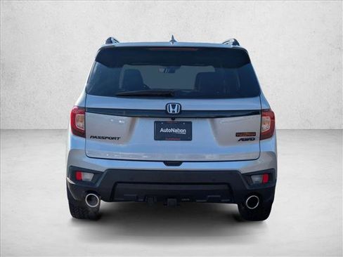 Used 2024 Honda Passport TrailSport image 6