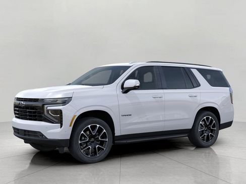 Used 2026 Chevrolet Tahoe RST AWD/4WD image 2