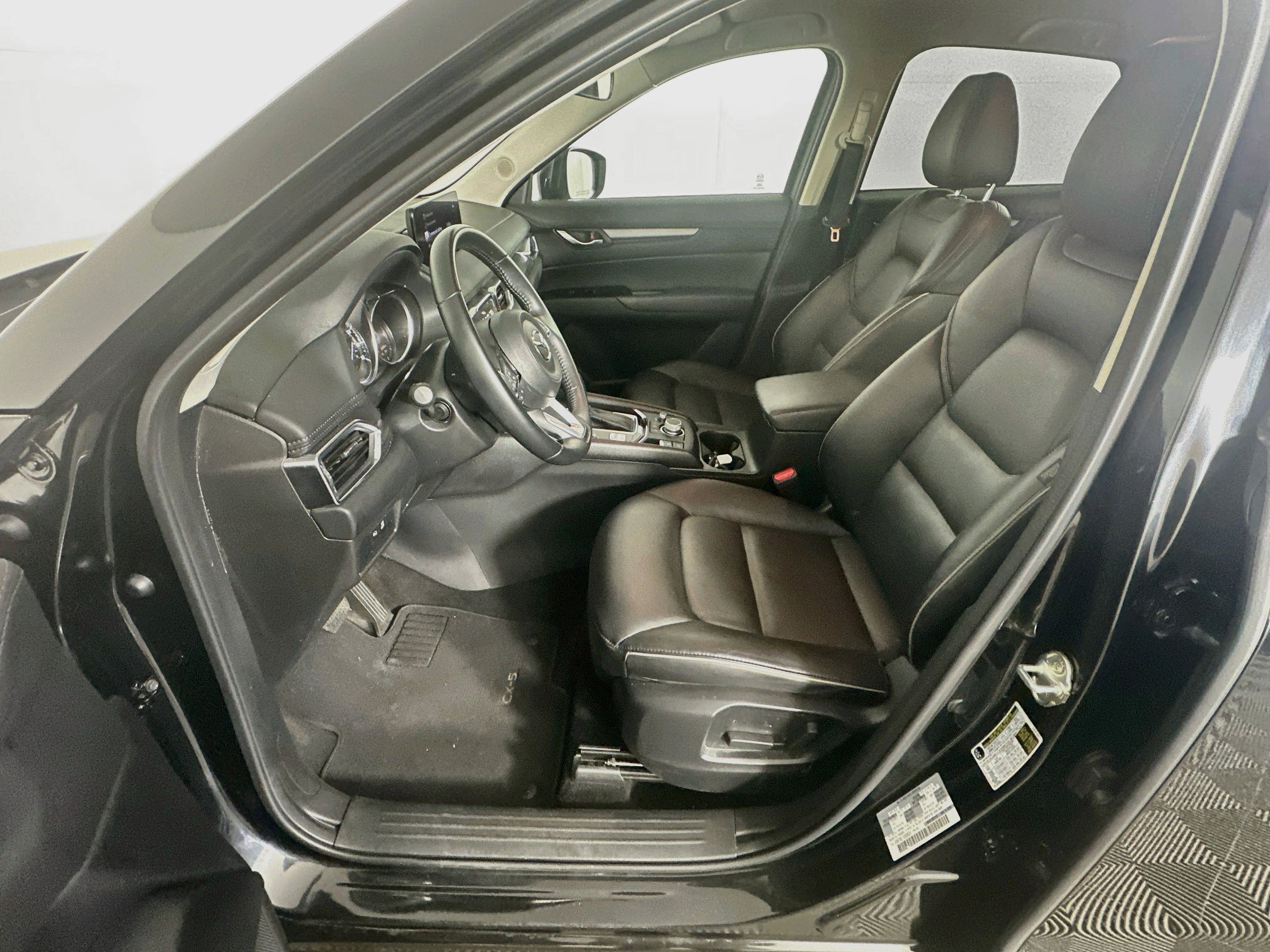 Used 2025 MAZDA CX-5 AWD 2.5 S w/ Select Package image 13