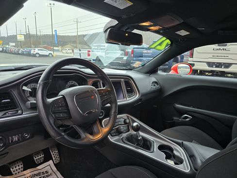 Used 2021 Dodge Challenger R/T Scat Pack w/ T/A Package image 15