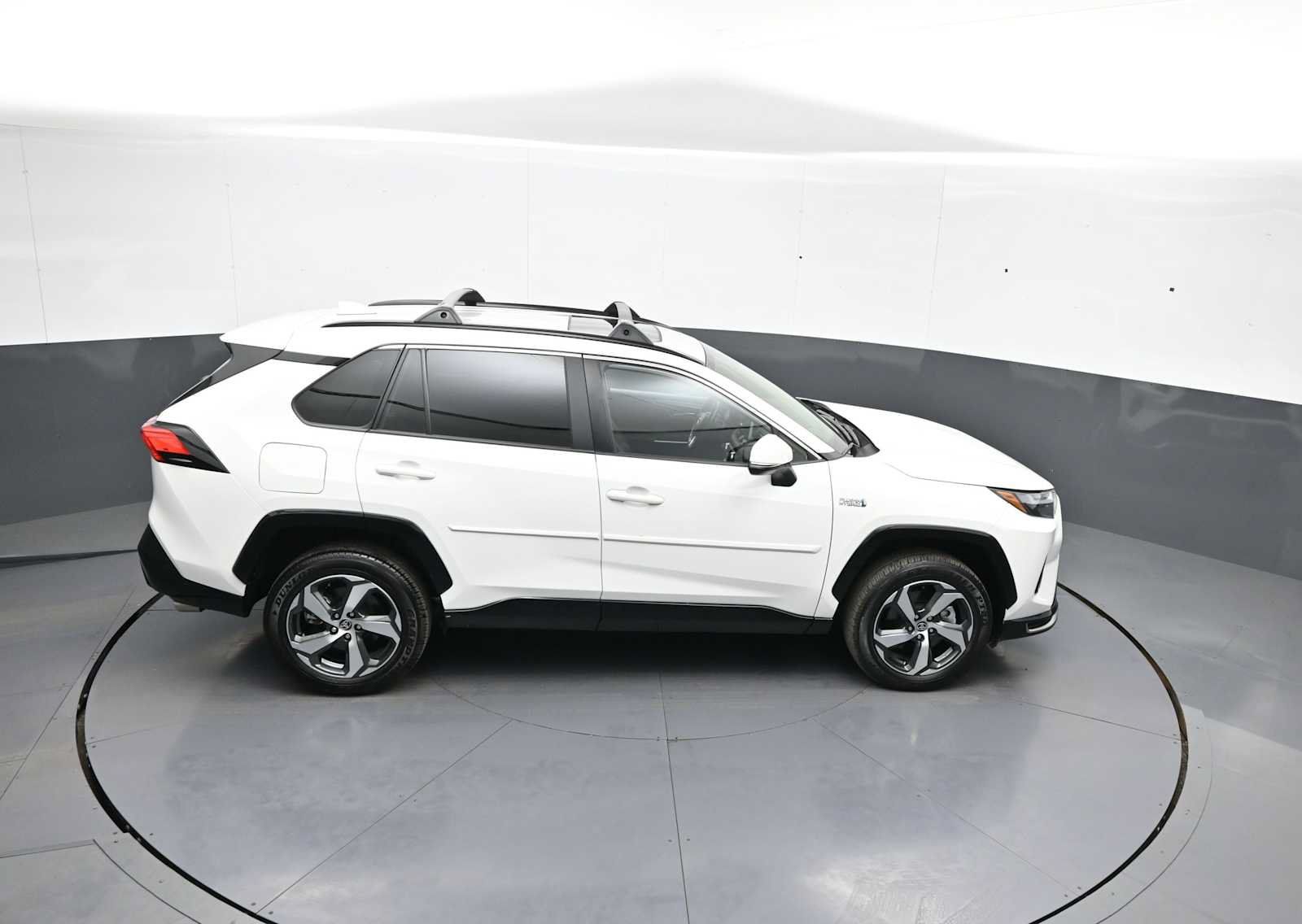Used 2023 Toyota RAV4 SE w/ Weather & Moonroof Package AWD/4WD image 37